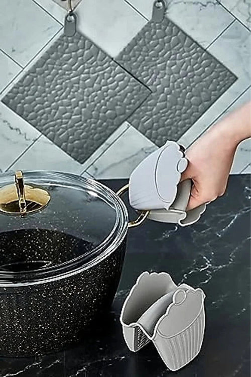 Set of 2 Silicone Oven Mitts Heat Resistant Microwave Pot and Tray